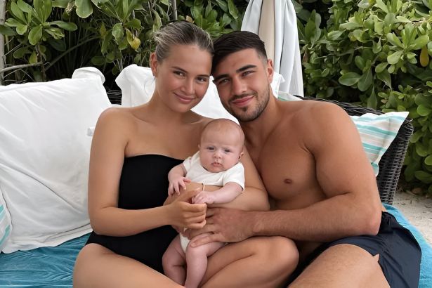 Love Island Cuties: Molly-Mae Hague Turns Tommy Fury into a 'Girl Dad