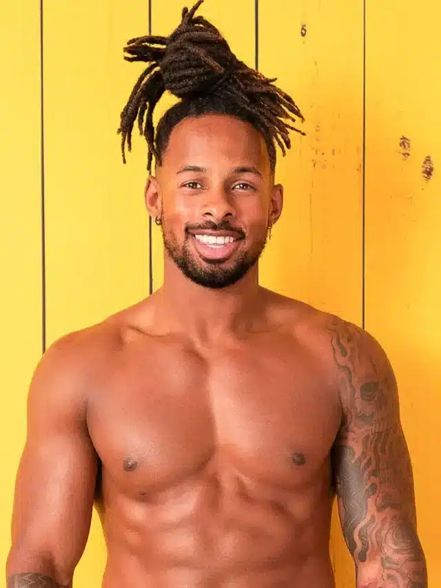 Love Island’s Konnor Barber by Day, Bombshell by Night